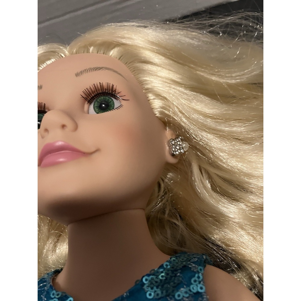Toys R Us TRU Exclusive Journey Girls 18" Doll Meredith in Australia Blonde Hair - Picture 3 of 9